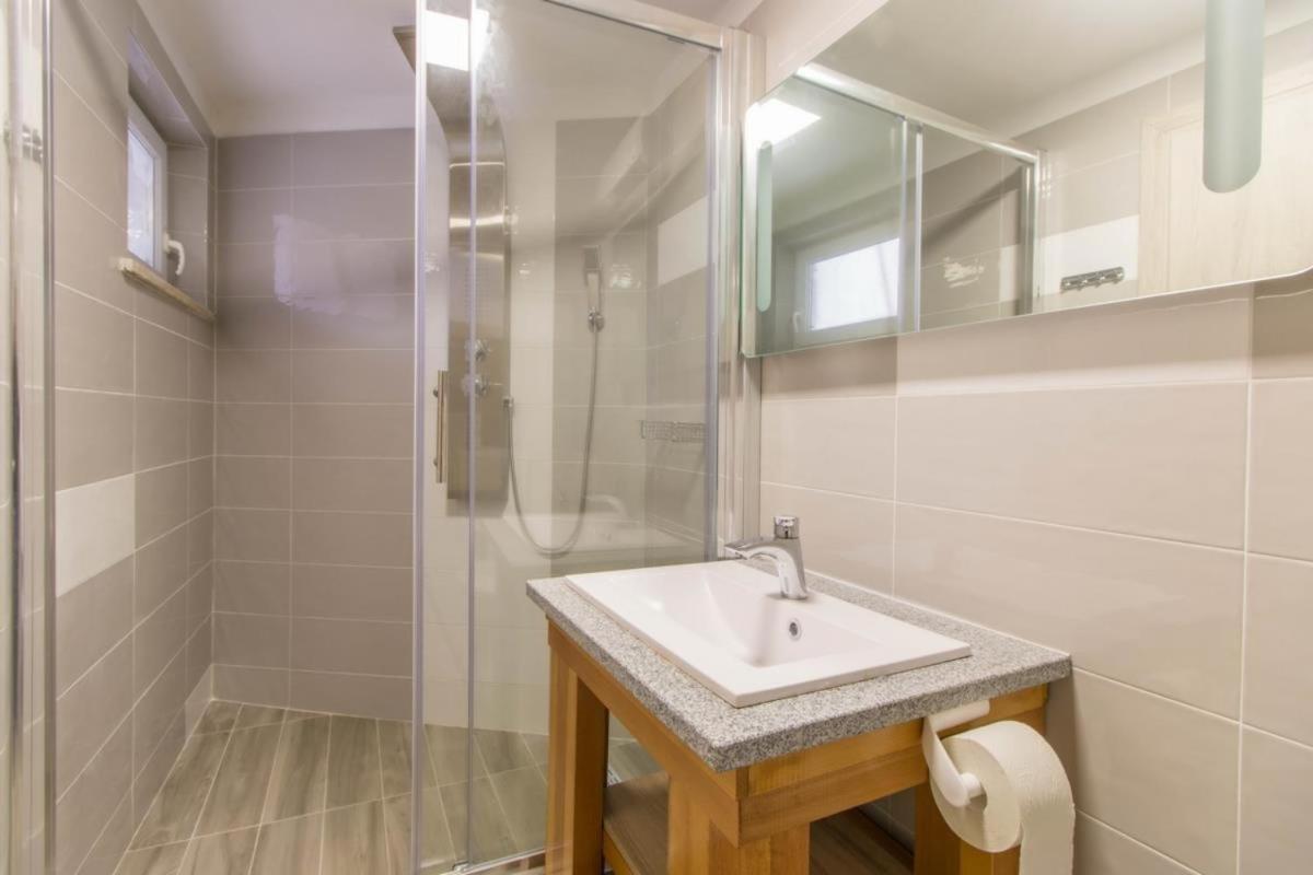 קסטב Apartments With A Parking Space Jusici, Opatija - 15874 מראה חיצוני תמונה